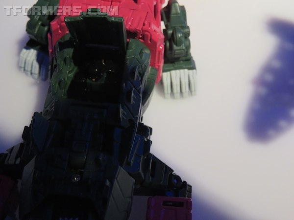 NYCC 2015   Transformers Combiner Wars Galvatron, Skullcruncher, Blaster, More  (39 of 80)